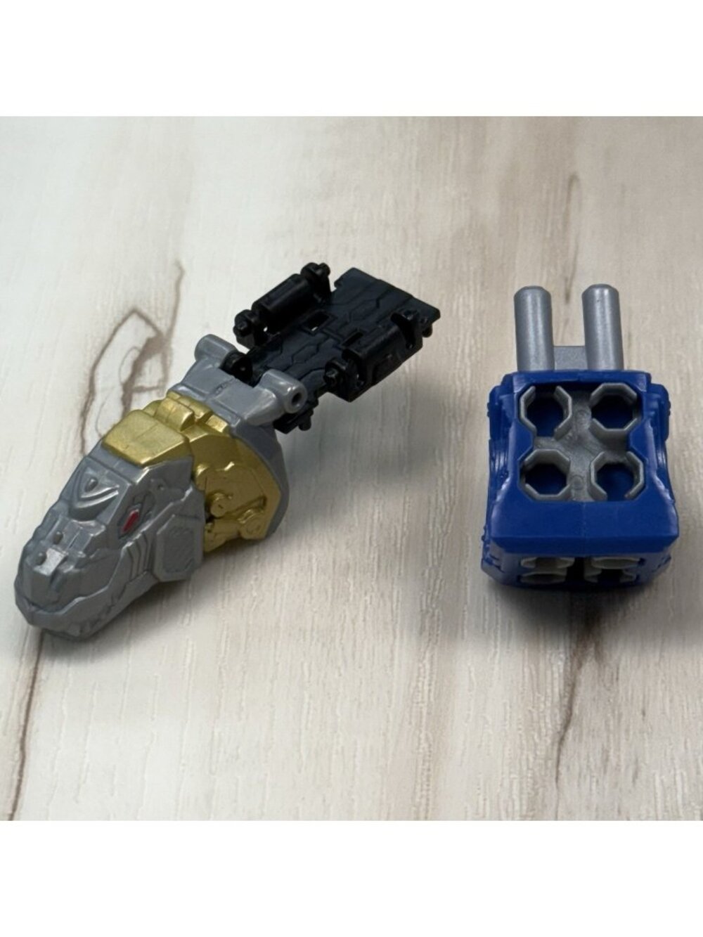 Lot 2 Power Rangers Dino Fury Action Figure REPLACEMENT PARTS Only Blue Silver